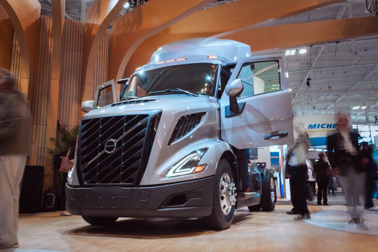 Image download failed.