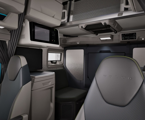 Volvo VNL sleeper interior with ultimate trim and modern amenities.
