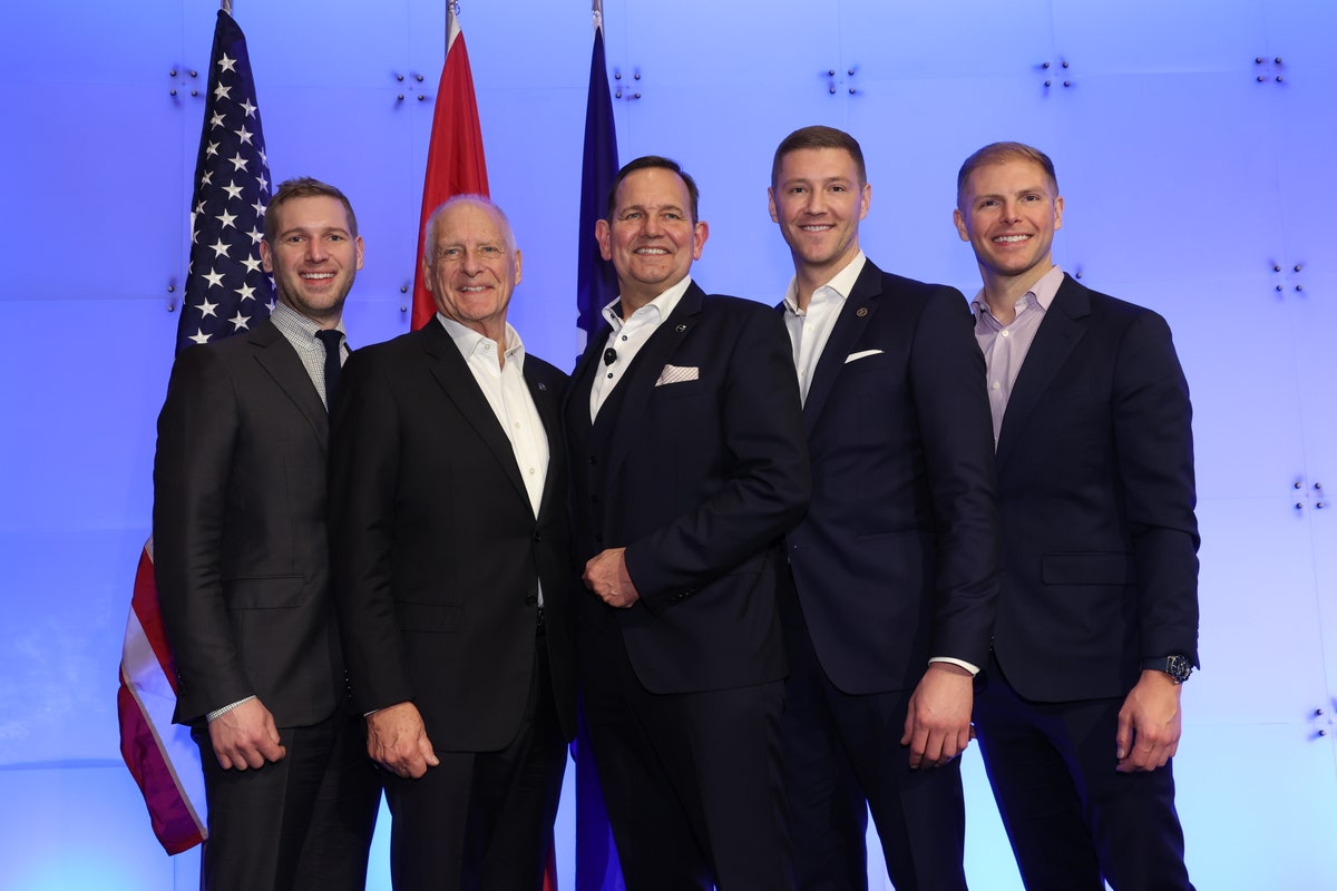 Volvo Trucks Celebrates 2023 U.S. and Canada Dealer Groups of the Year