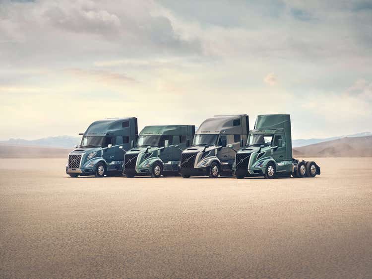 Volvo Trucks North America Unveils AllNew Volvo VNL Designed to Change Everything Volvo